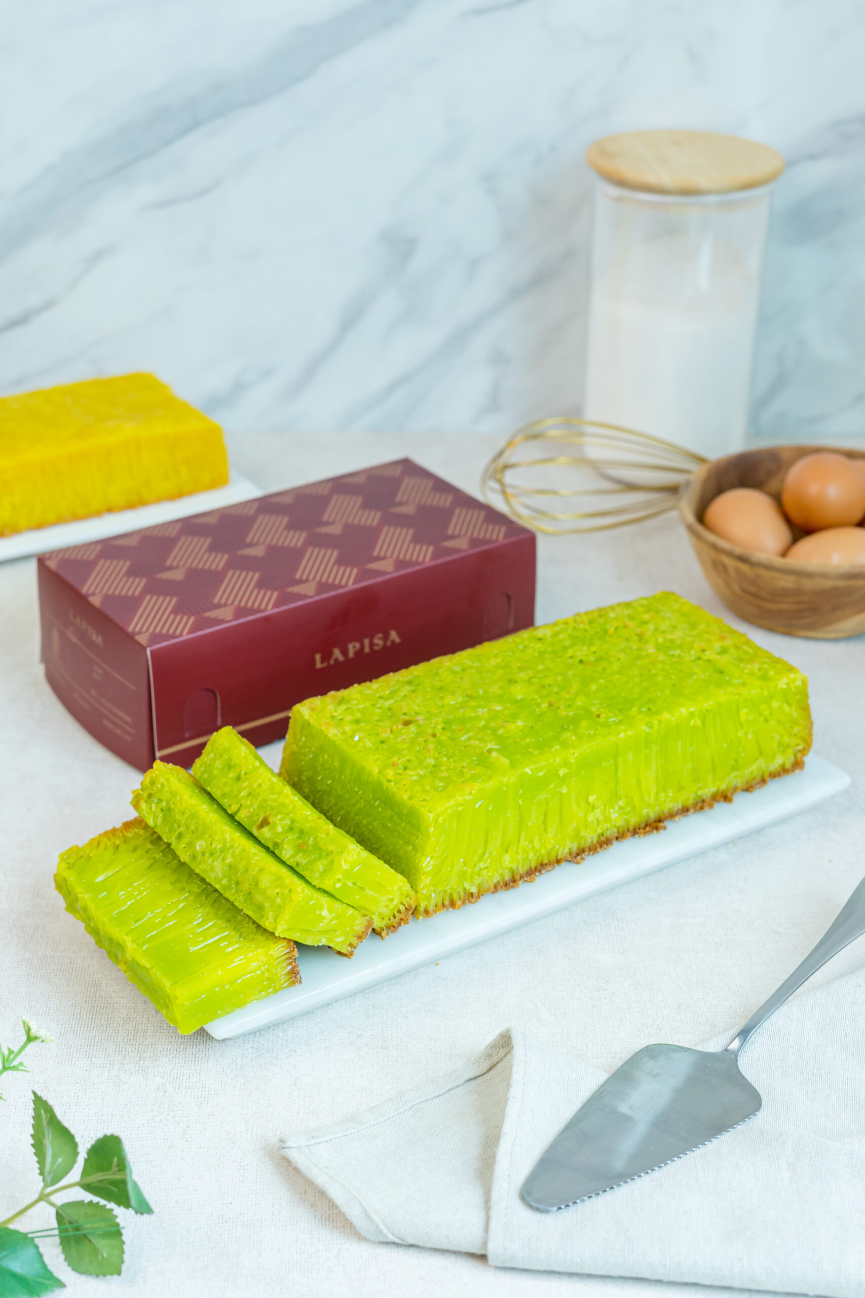 bika ambon pandan half