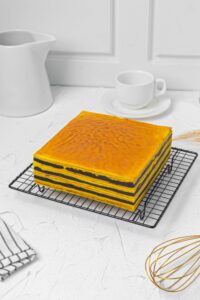 lapis cokelat square
